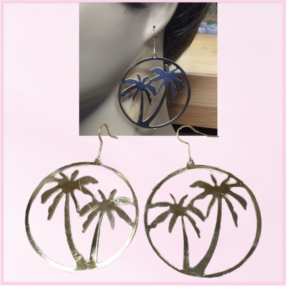 Palm Tree / Coconut Tree Earrings - Picture 2 of 12